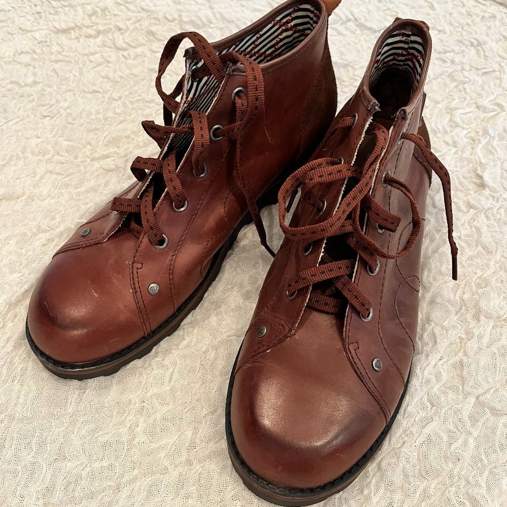 London Underground Women's Shoes 11 Lace Up Leather Upper Oxfords Shoes